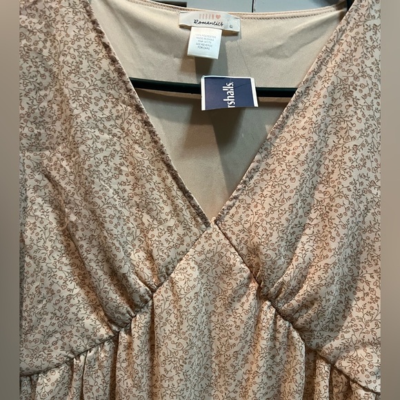 Brand new pink blouse top - Picture 3 of 4